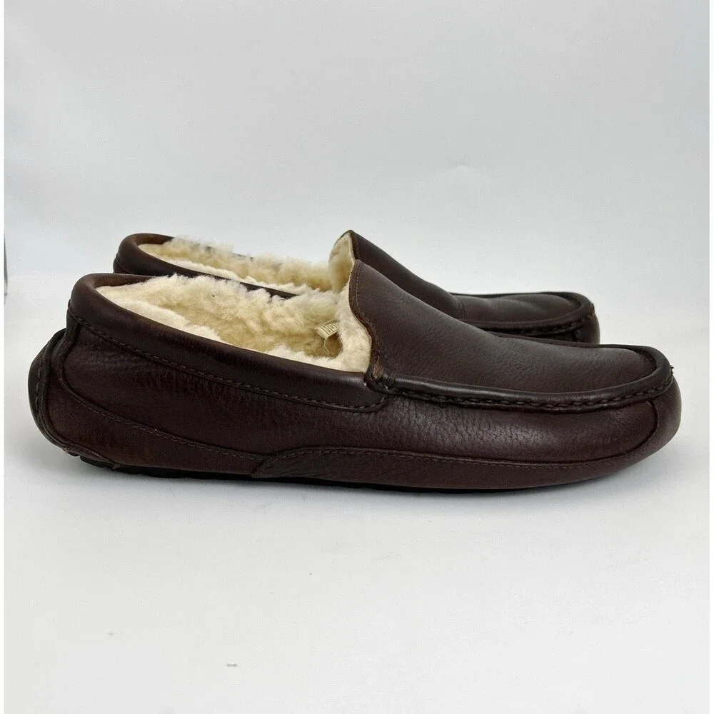 UGG Ascot Slipper Mens Size 12 Brown Full Grain Leather Genuine Sheepskin 5379